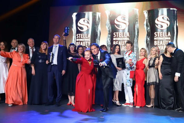 У Києві роздали нагороди премії Stella International Beauty Awards у галузі краси та здоров'я